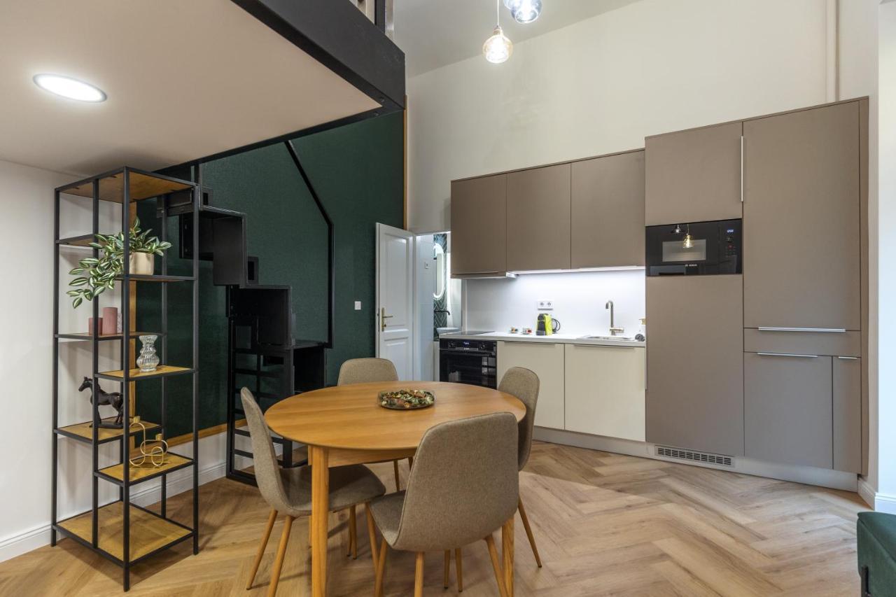 Downtown Luxury Apartment Budapest Luaran gambar